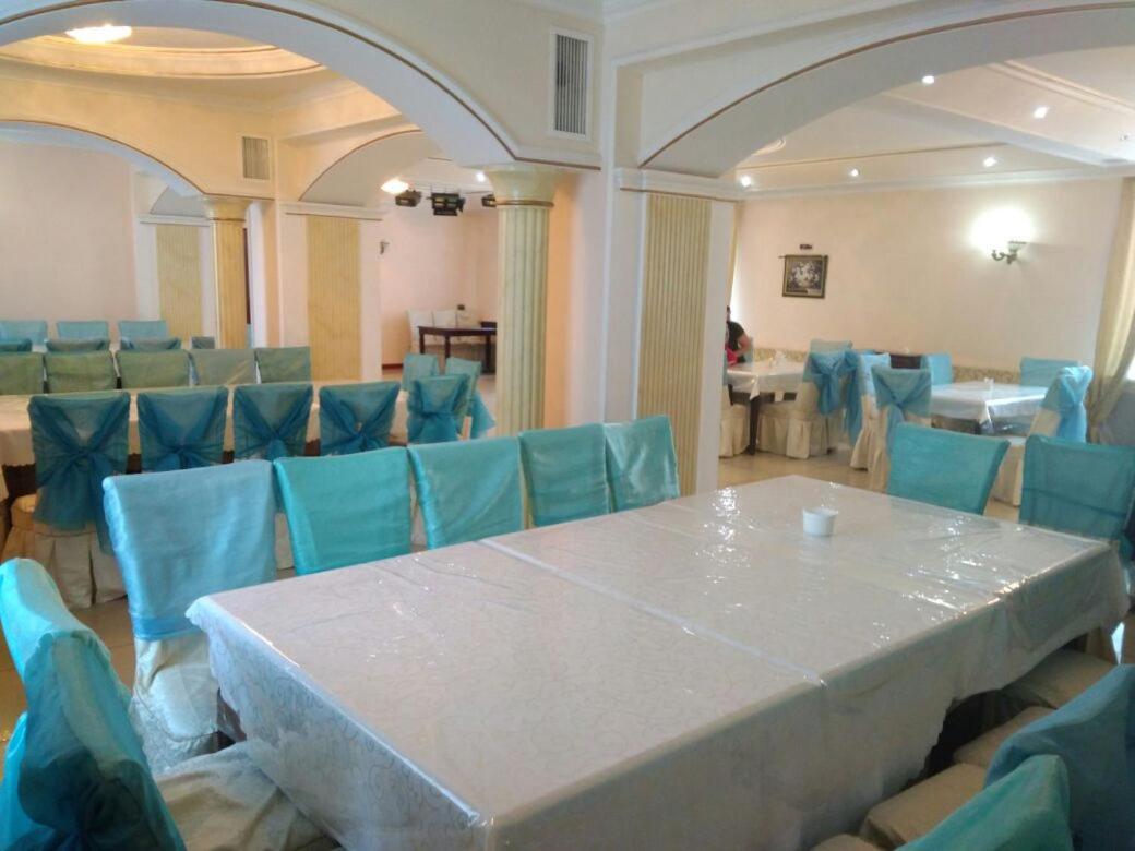 Bozok Hotel أستانا المظهر الخارجي الصورة