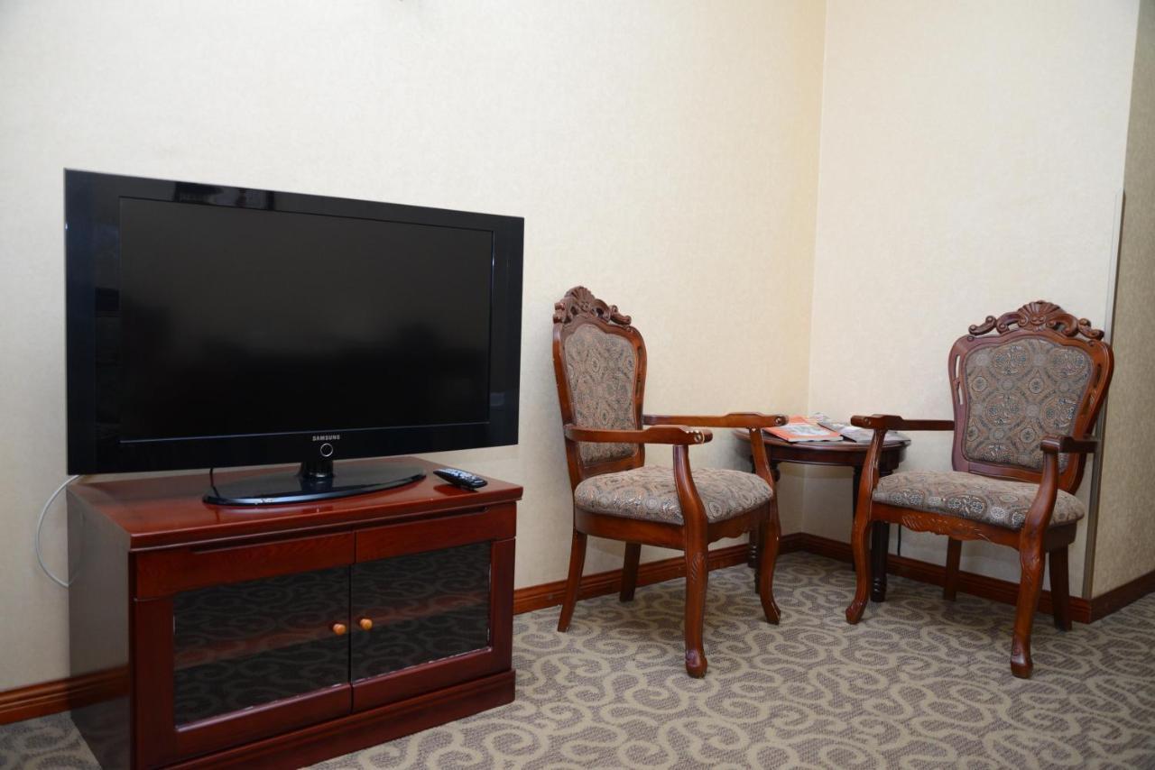 Bozok Hotel أستانا المظهر الخارجي الصورة